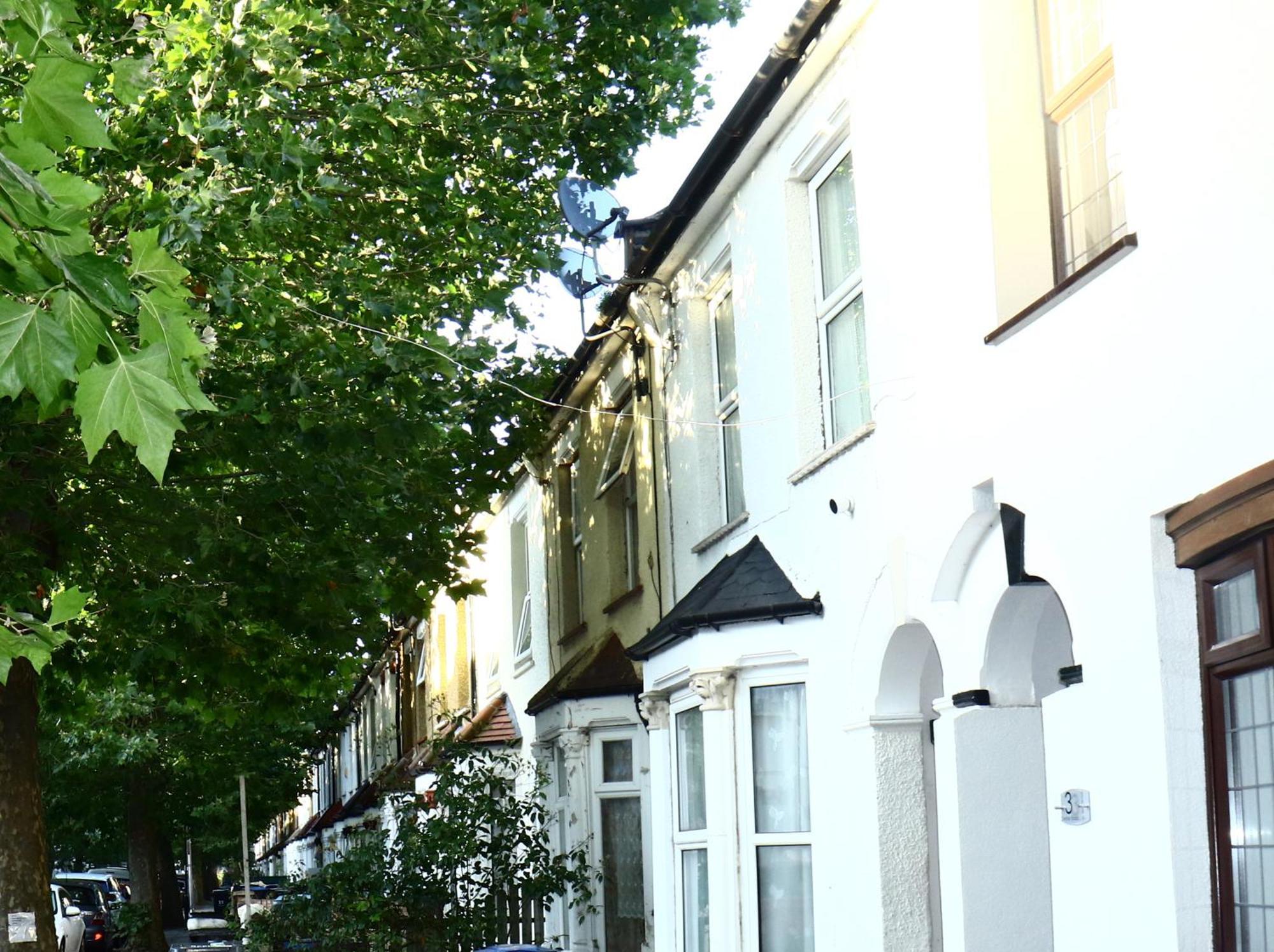Cozy Or In Townhouse Fast Links To Central * Londra